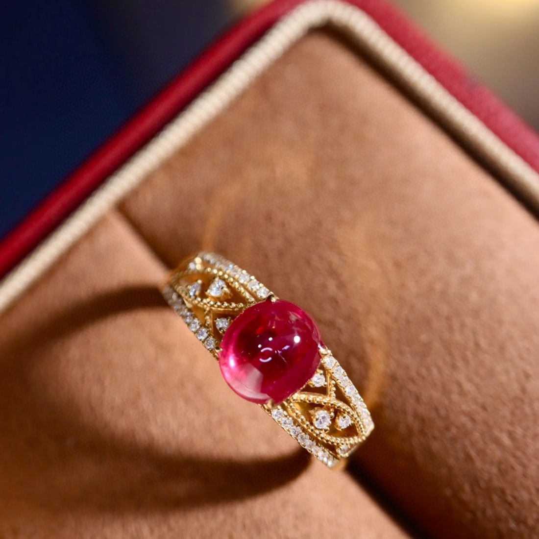 14k Gold 1.83 Ctw Natural Ruby & Diamond Ring - 8