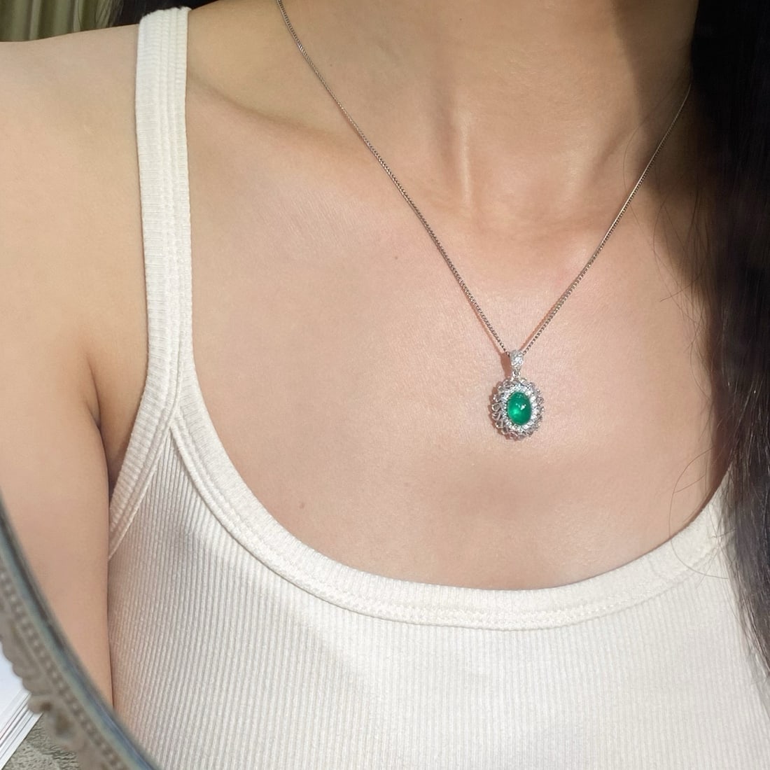 14k Gold 3.20 Ctw Natural Emerald & Diamond Pendant( Without Chain ) - 4