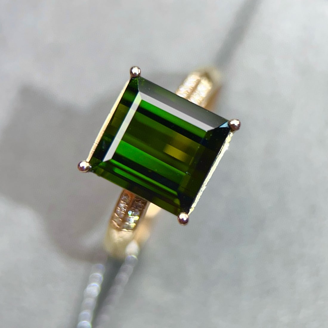 14k Gold 4 Ct Natural Tourmaline & Diamond Ring - 3