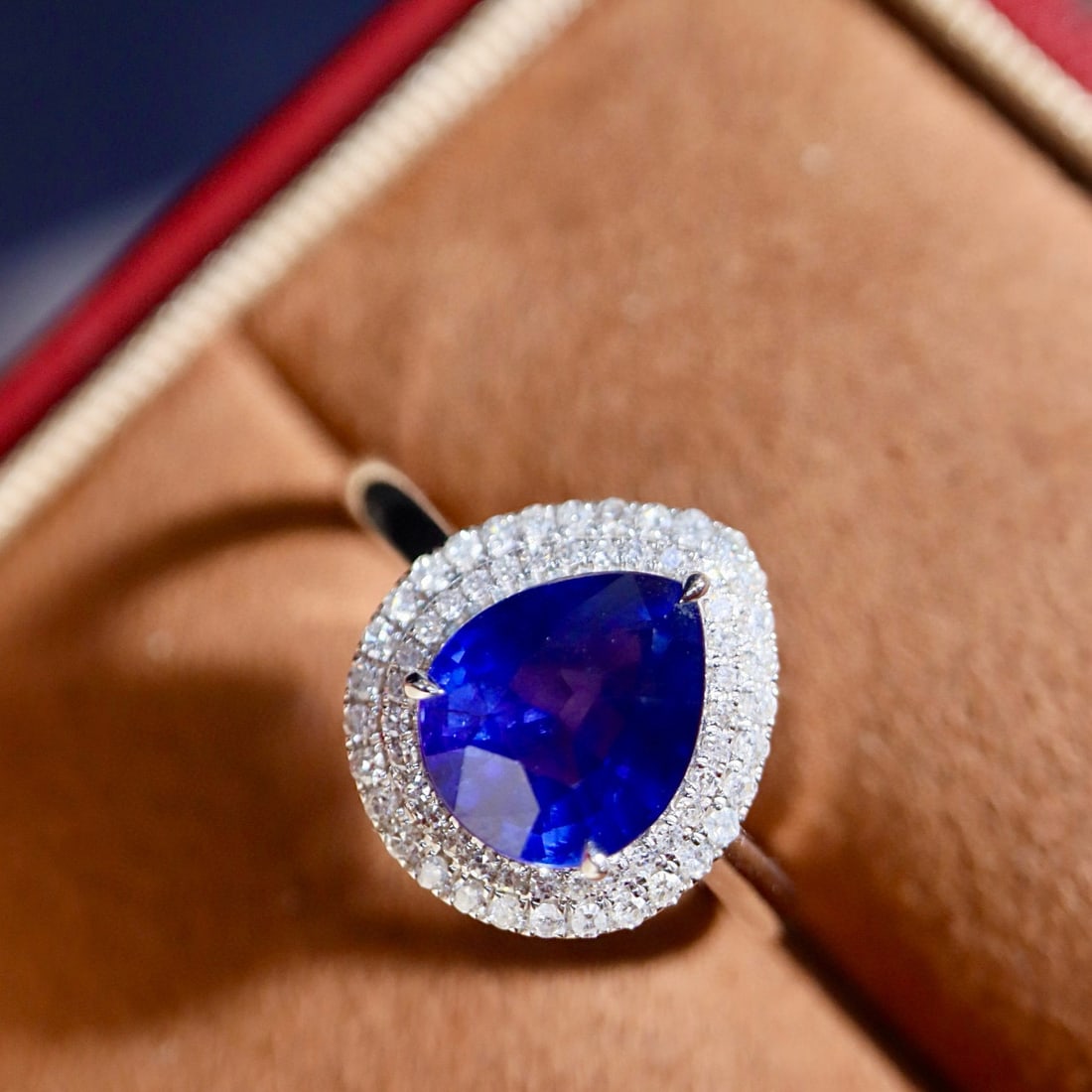 14k Gold 3.15 Ctw Natural Sapphire & Diamond Ring - 7
