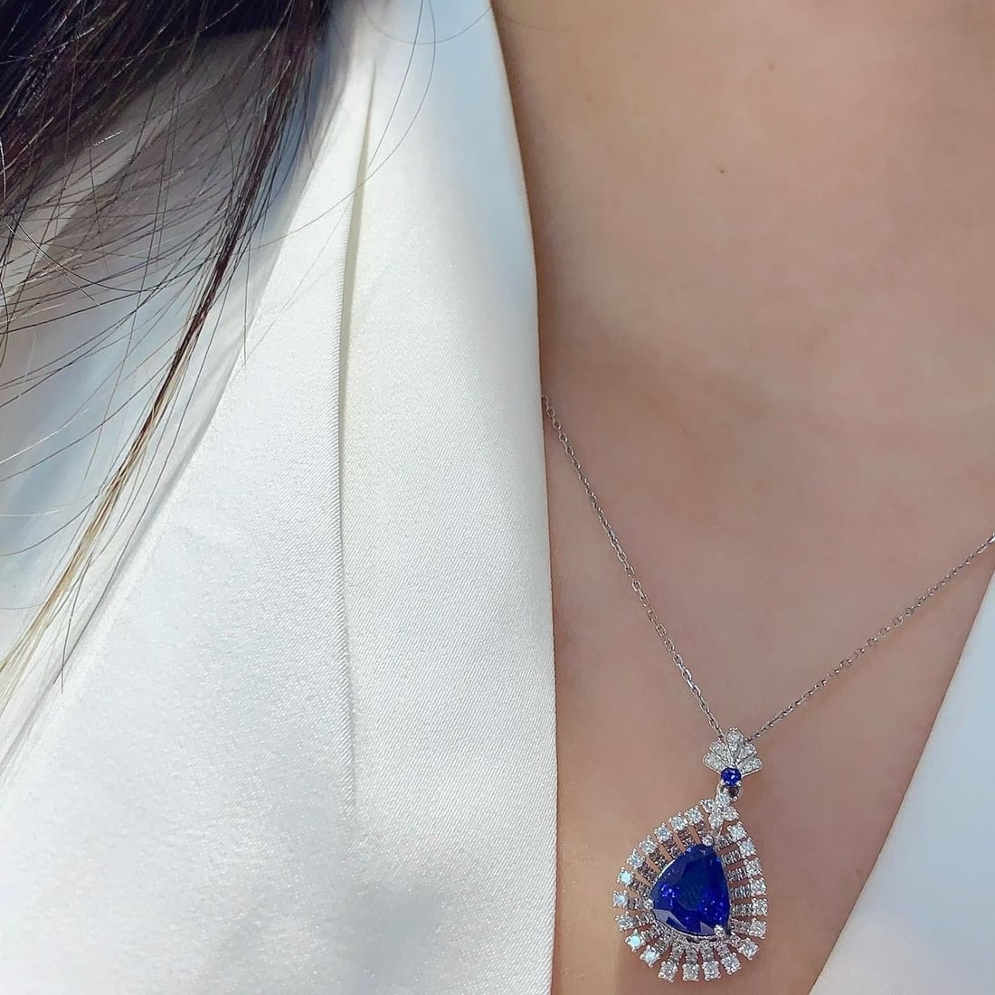 14k Gold 2.60 Ctw Natural Sapphire & Diamond Pendant( Without Chain ) - 5