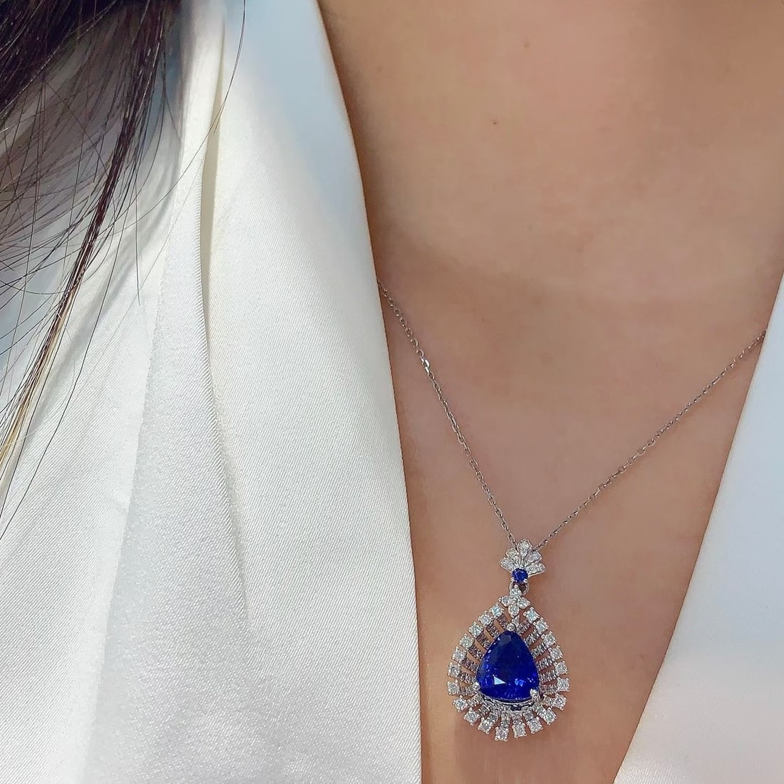 14k Gold 2.60 Ctw Natural Sapphire & Diamond Pendant( Without Chain ) - 6