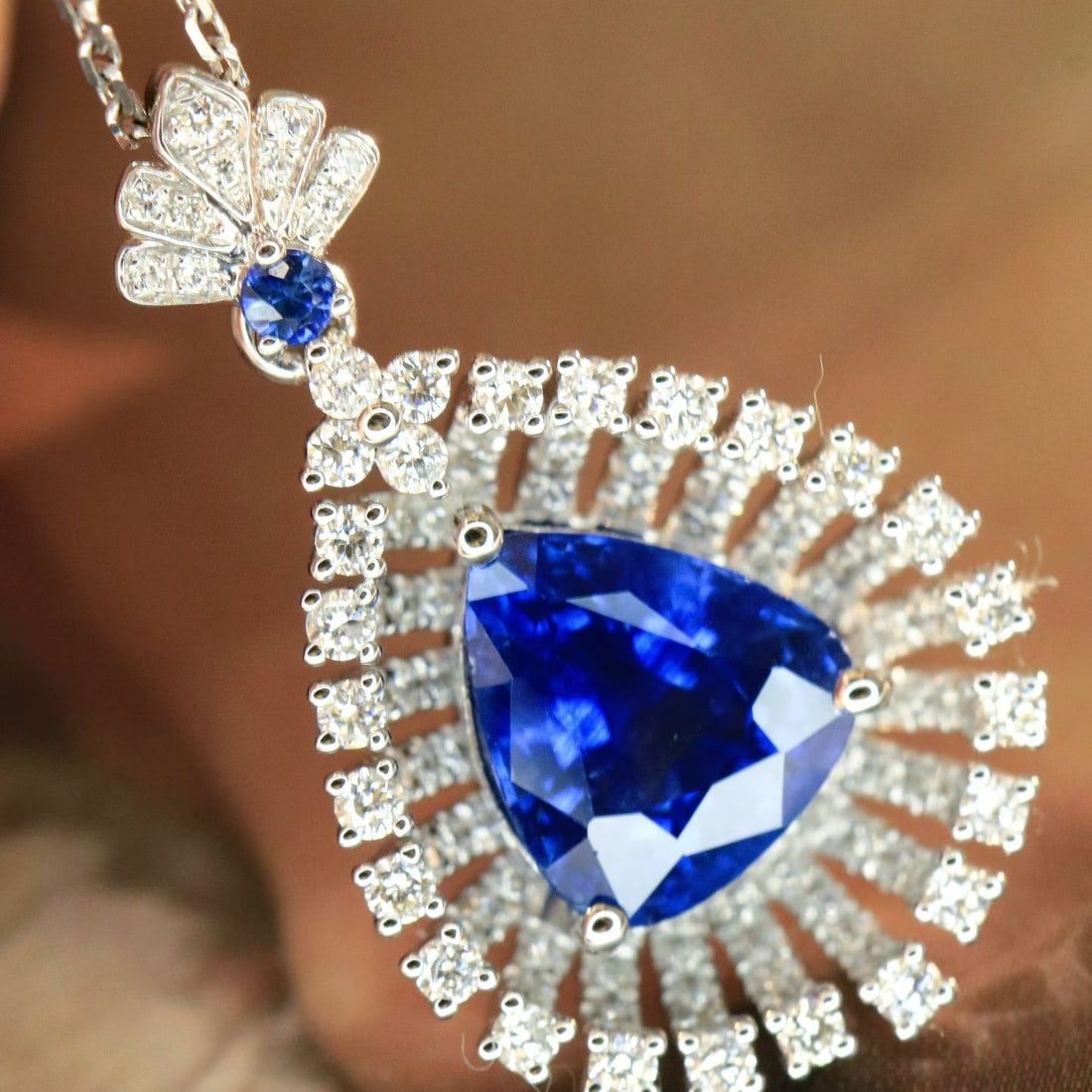 14k Gold 2.60 Ctw Natural Sapphire & Diamond Pendant( Without Chain ) - 7
