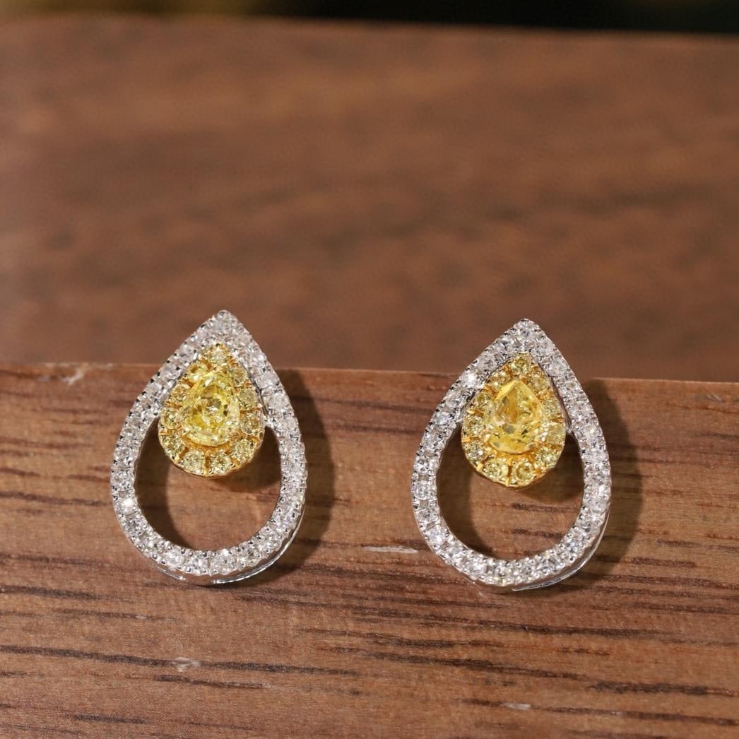 14k Gold 0.40 Ctw Natural Yellow Diamond & Diamond Earrings: Ref:231155234 // gold content:14k gold // main gemstone:yellow diamond // shape:pear // carat weight:0. 16ct // color:yellow // treatment:natural // // adjacent gemstone 2 : diamond // shape:round //