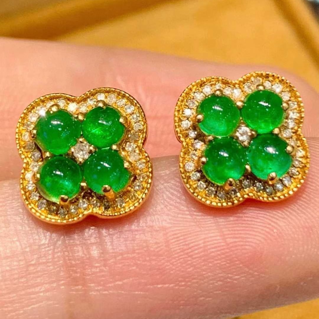 14k Gold 1.3 Ct Natural Emerald & Diamond Earrings - 5