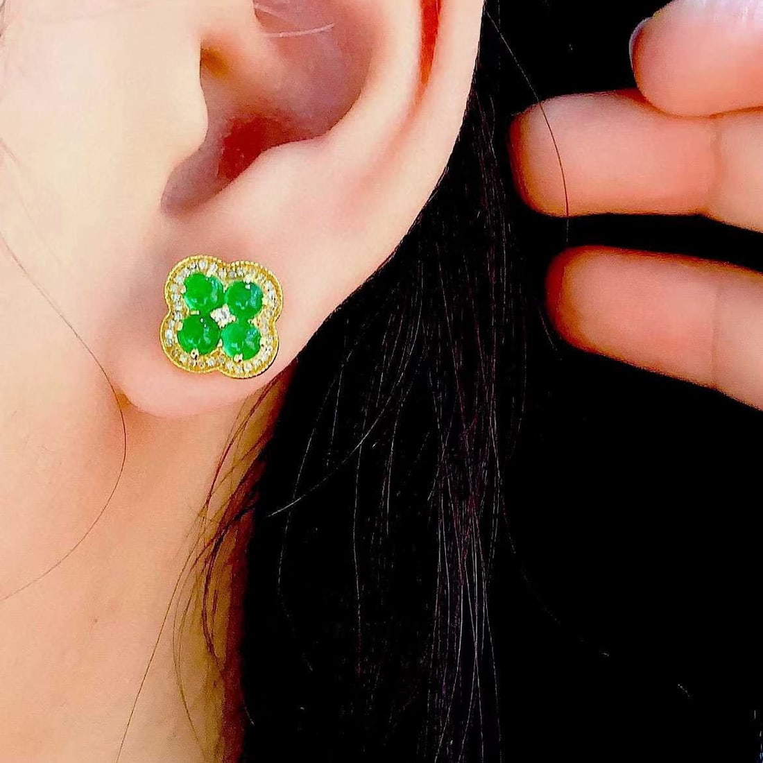 14k Gold 1.3 Ct Natural Emerald & Diamond Earrings - 6