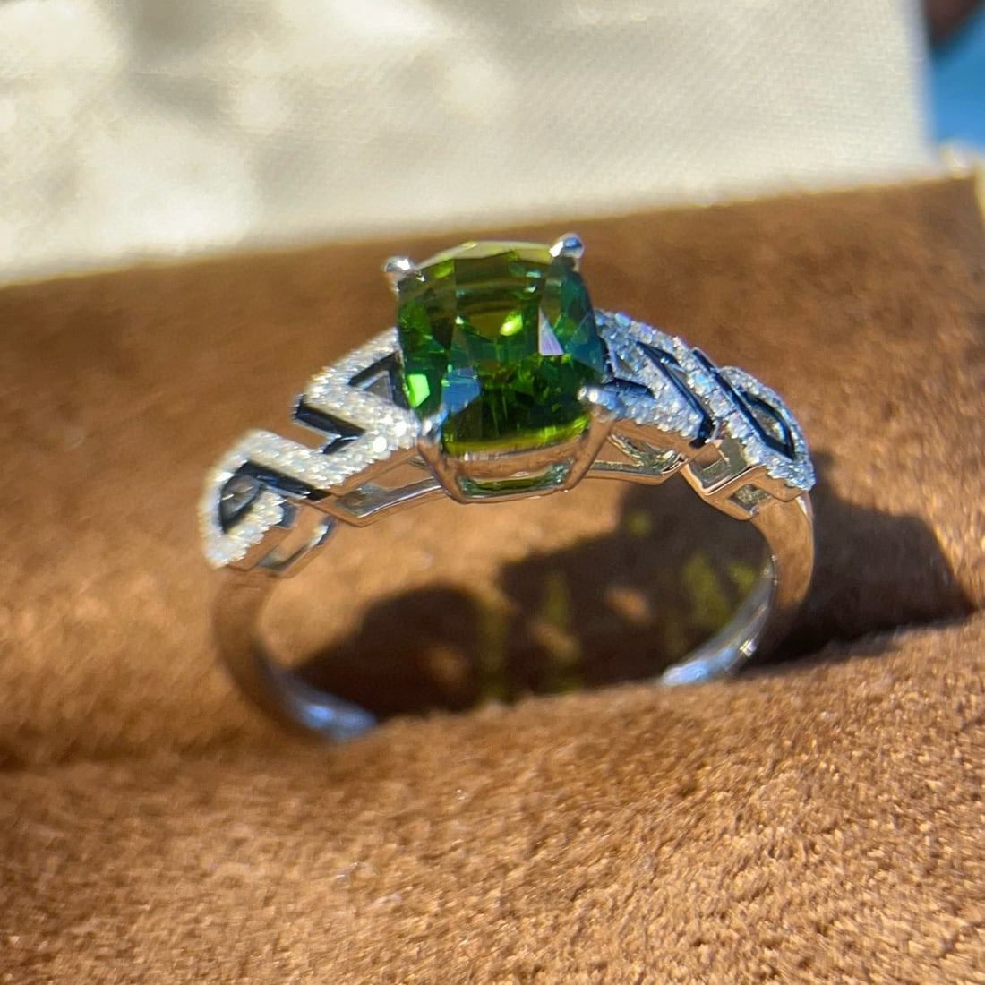 14k Gold 1.75 Ctw Natural Tourmaline & Diamond Ring - 4