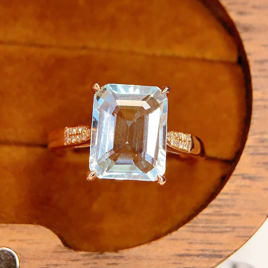 14k Gold 3.2 Ct Natural Aquamarine & Diamond Ring - 2