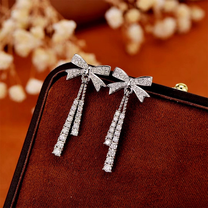 14k Gold 0.80 Ct Natural H Diamond Earrings: Ref:231156049 // gold content:14k gold // main gemstone:diamond // shape:round // carat weight:0. 80ct // clarity grade:vs-si // color:h // treatment:natural // cut grade:g // Condition: New Low