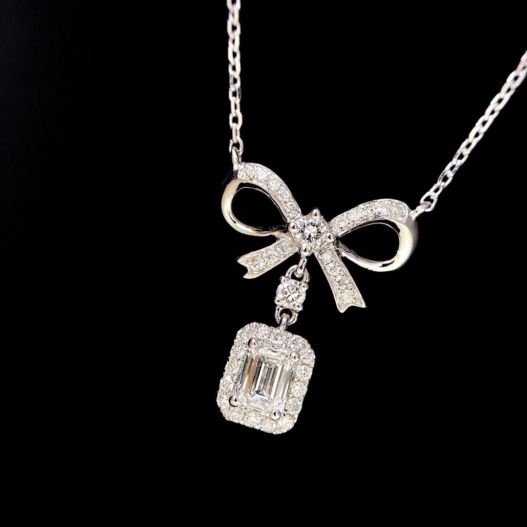 Gia Certified 14k Gold 0.3 Ct Natural E Si2 Emerald Diamond Necklace - 2