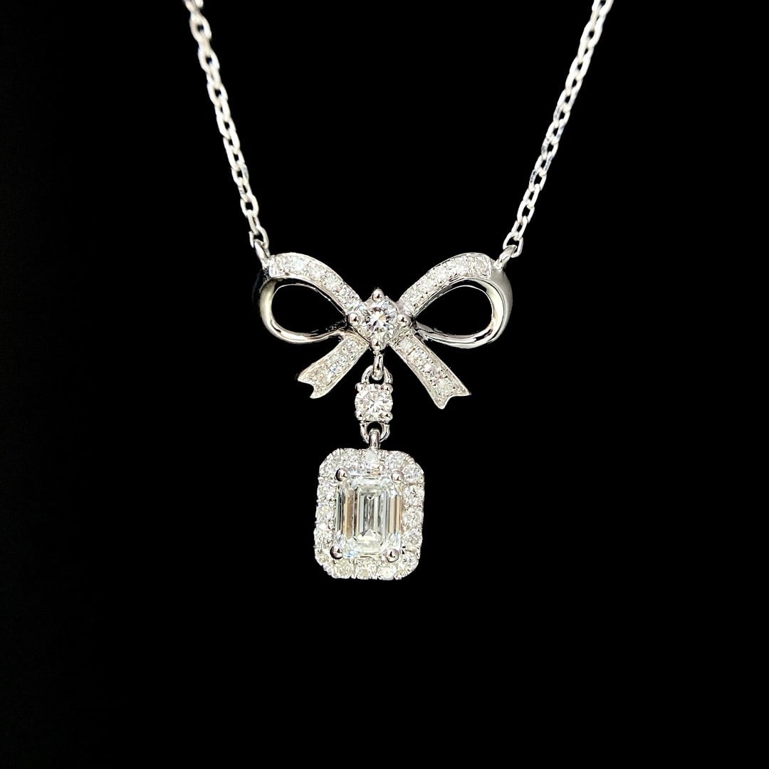 Gia Certified 14k Gold 0.3 Ct Natural E Si2 Emerald Diamond Necklace - 4