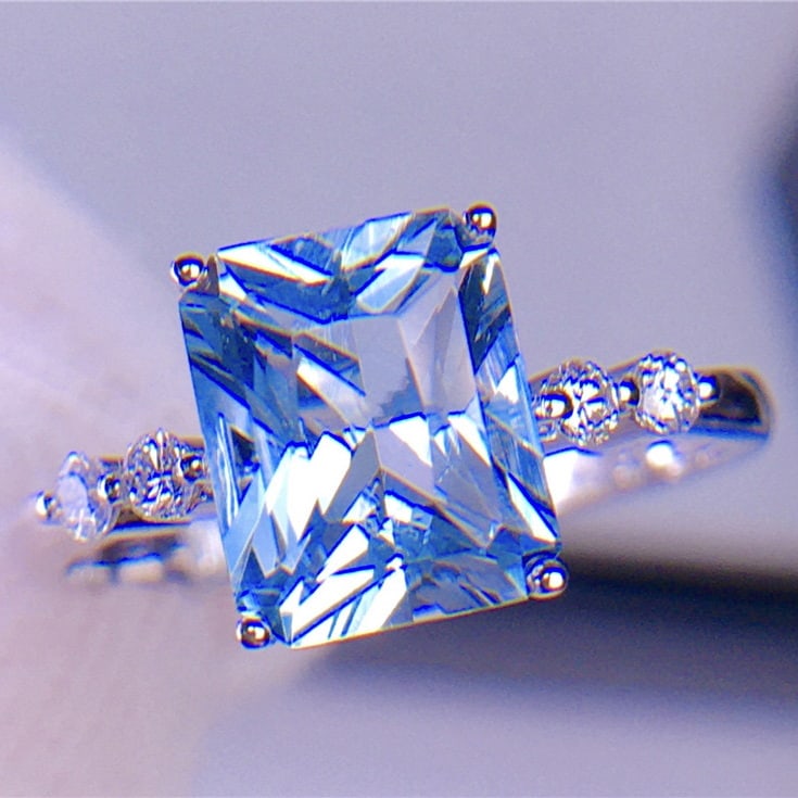 14k Gold 2.6 Ct Natural Aquamarine & Diamond Ring - 3