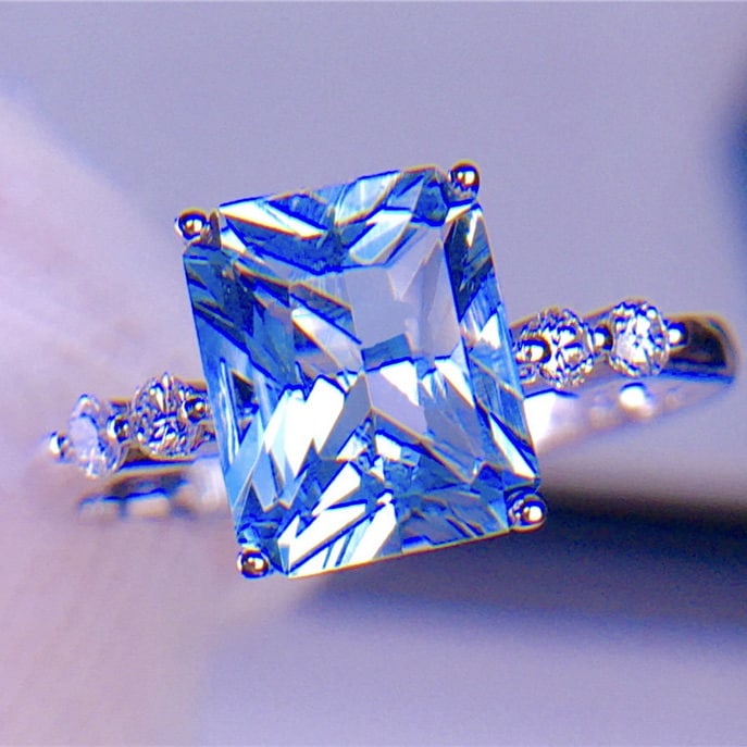 14k Gold 2.6 Ct Natural Aquamarine & Diamond Ring - 5