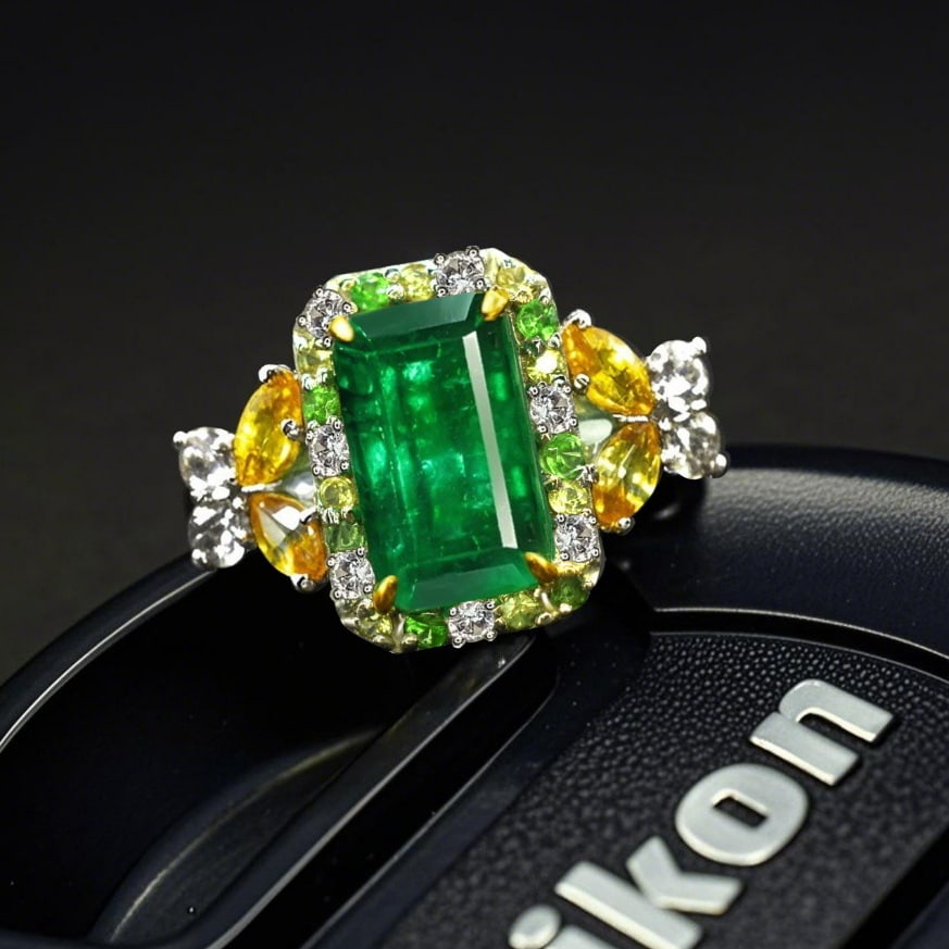 14k Gold 2.12 Ctw Natural Emerald & Diamond Ring: Ref:231156062 // gold content:14k gold // ring size:7. 25us // // main gemstone:emerald // shape:octagonal // carat weight:2. 01ct // color:green // treatment:natural // // adjacent gemstone 2 : diamo