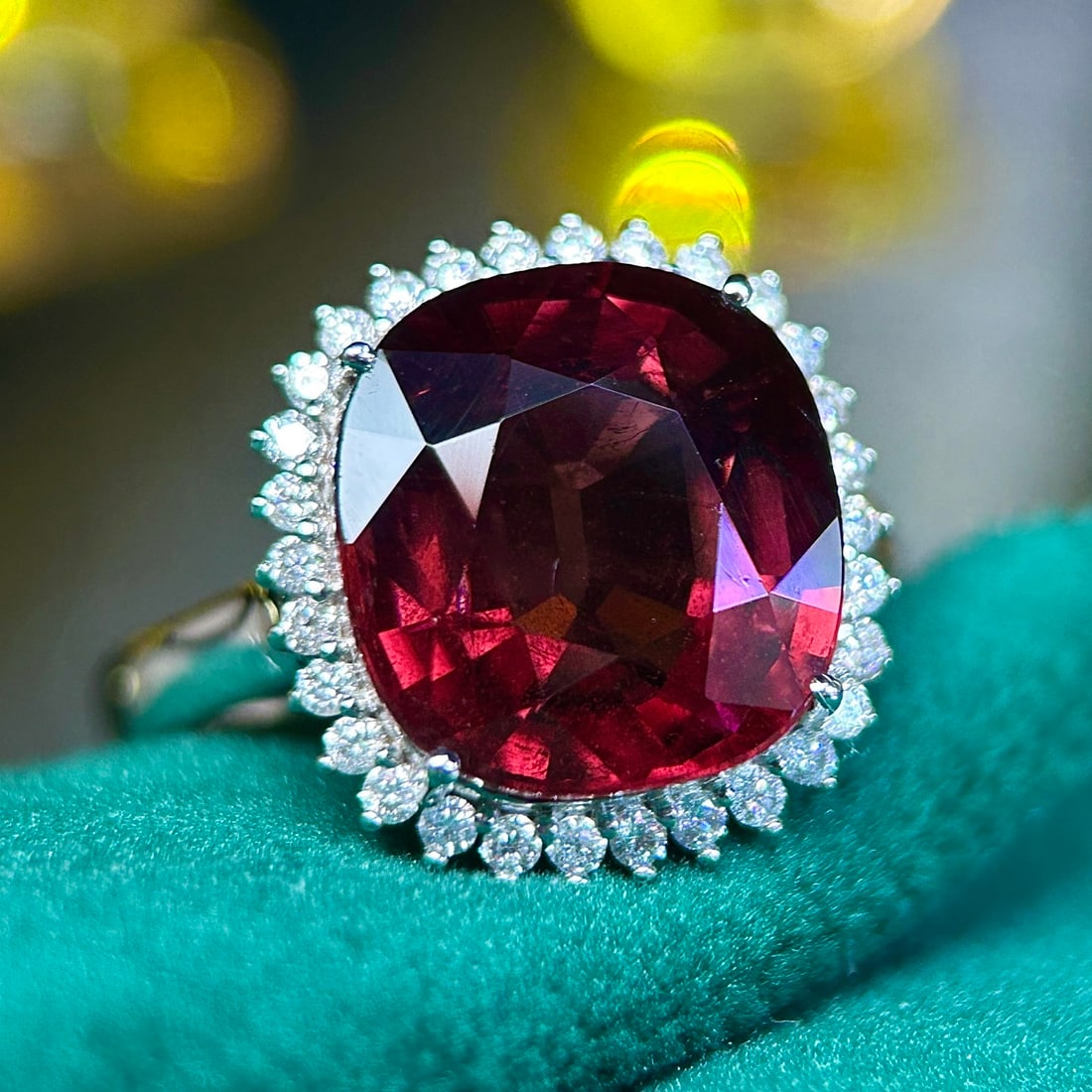 14k Gold 6.6 Ctw Natural Tourmaline & Diamond Ring - 3