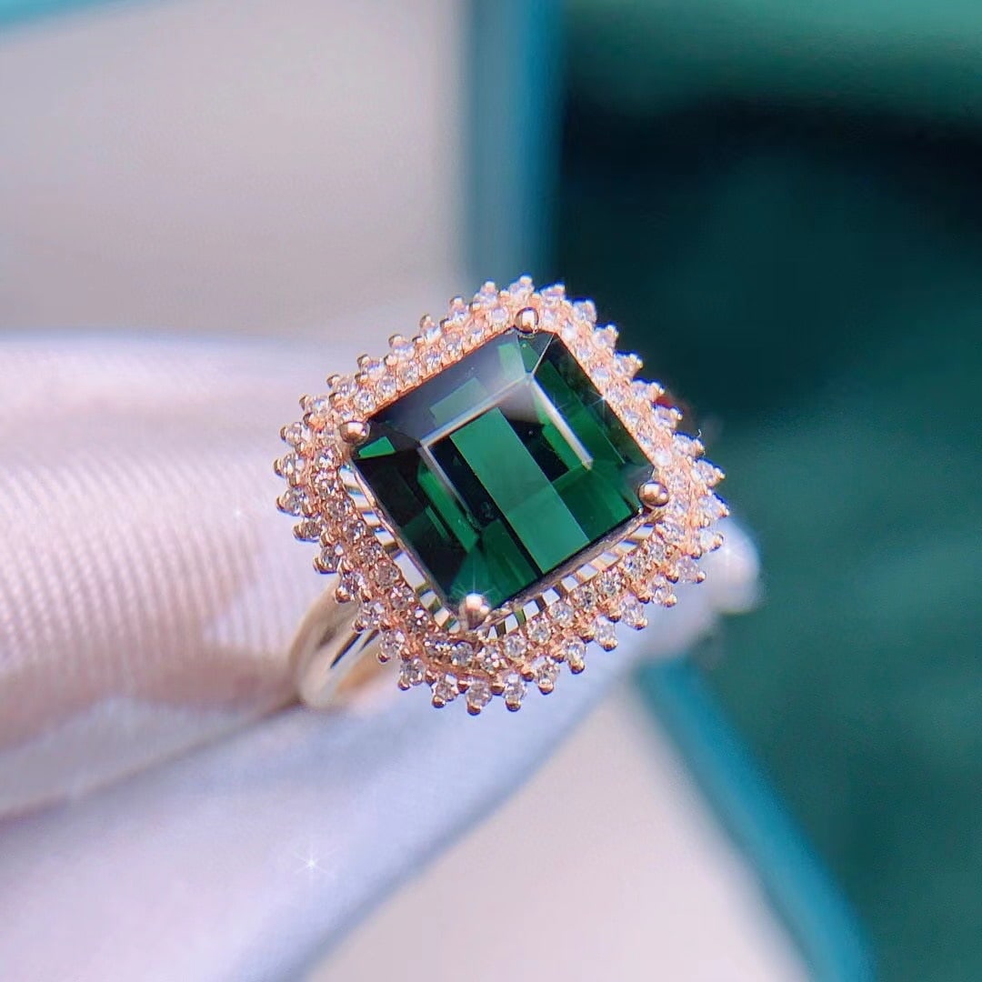 14k Gold 4.2 Ctw Natural Tourmaline & Diamond Ring: Ref:231156074 // gold content:14k gold // ring size:7. 25us // // main gemstone:tourmaline // shape:octagonal // carat weight:3. 9ct // color:green // treatment:natural // // adjacent gemstone 2 :