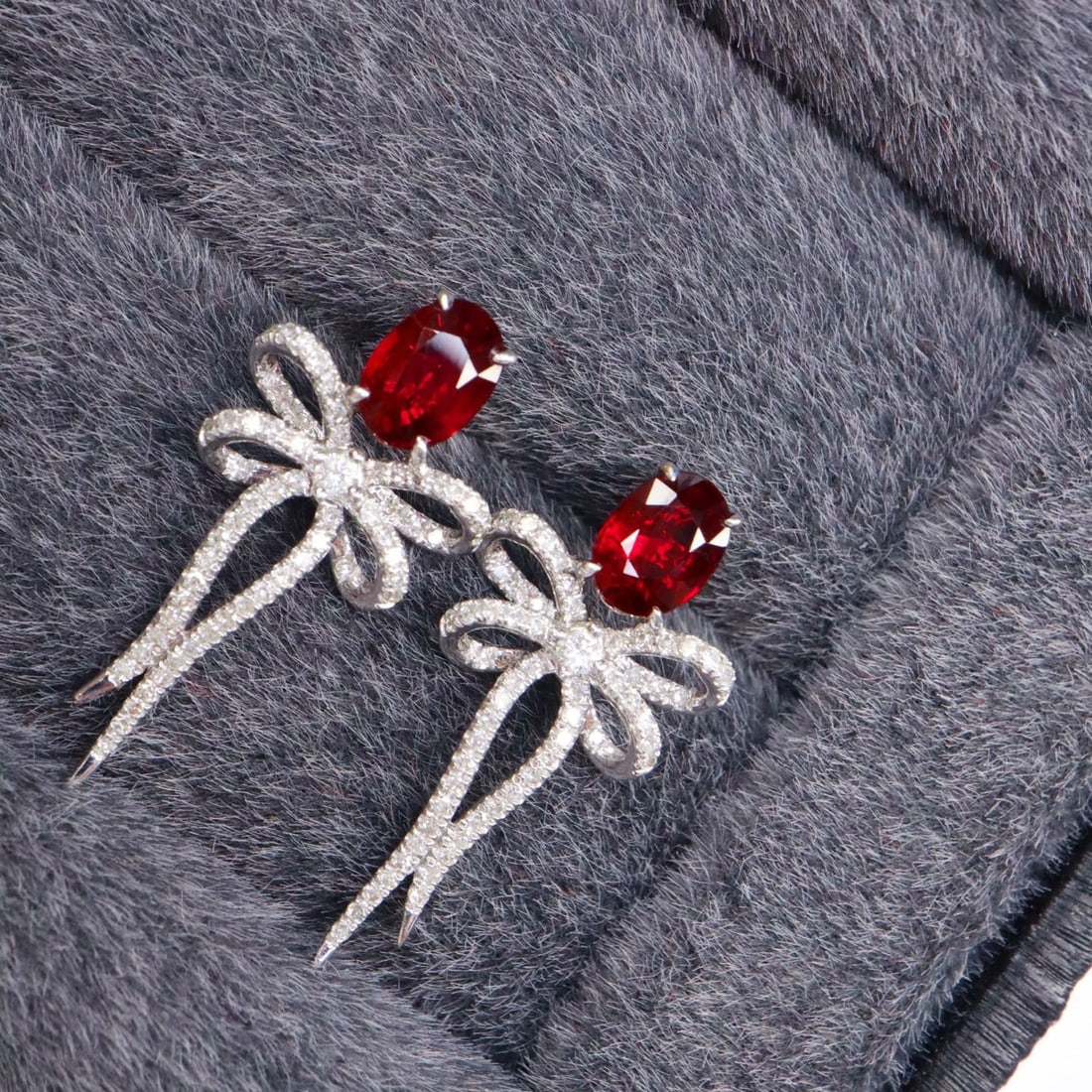 14k Gold 1.59 Ctw Natural Ruby & Diamond Earrings: Ref:231156090 // gold content:14k gold // main gemstone:ruby // shape:oval // carat weight:1. 20ct // color:pigeonblood red // treatment:natural // // adjacent gemstone 2 : diamond // shape:round //