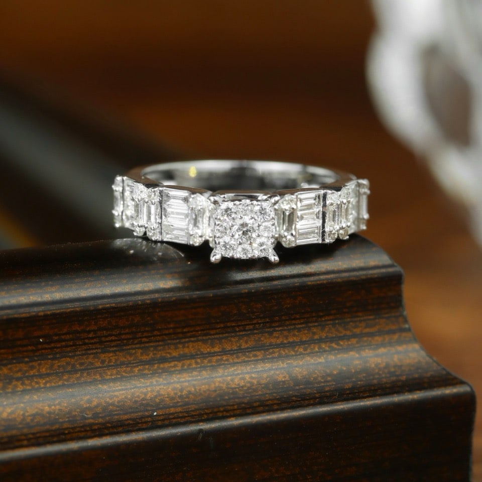 14k Gold 0.85 Ct Natural H Diamond Ring - 2