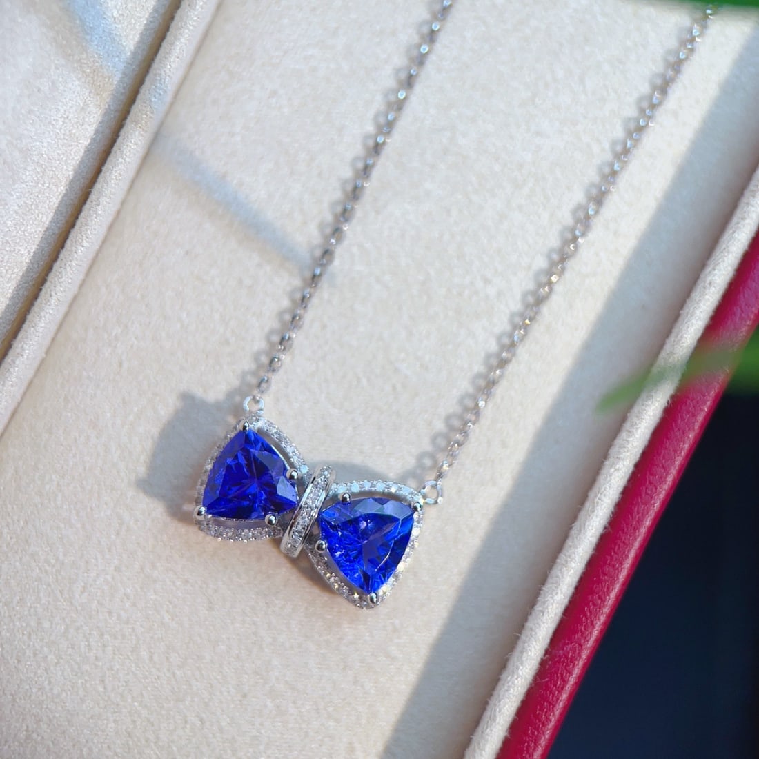 14k Gold 2.65 Ct Natural Tanzanite & Diamond Necklace - 2