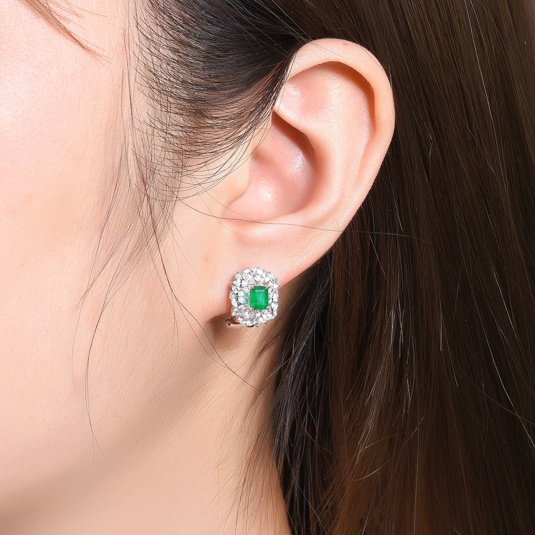 14k Gold 1.94 Ctw Natural Emerald & Sapphire Earrings - 5