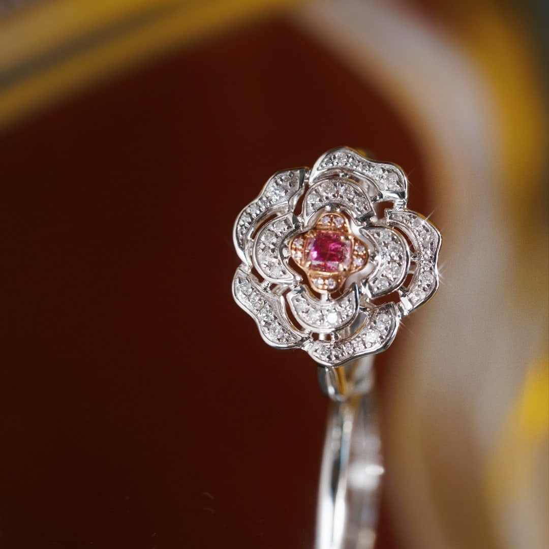 14k Gold 0.65 Ctw Natural Pink Diamond & Diamond & Flowers Ring - 7