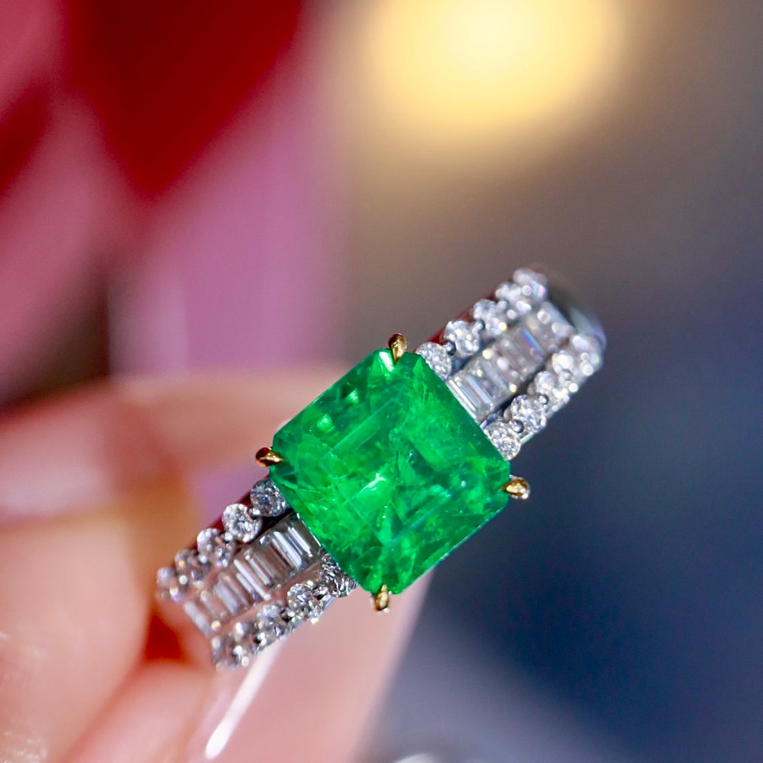 14k Gold 1.31 Ctw Natural Emerald & Diamond Ring - 8