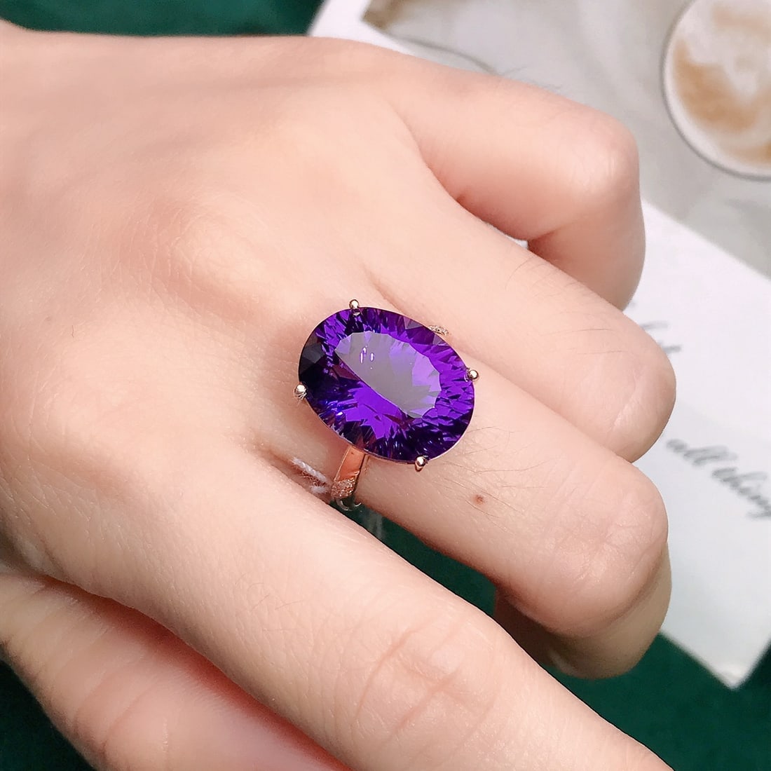 14k Gold 9.98 Ctw Natural Amethyst & Diamond Ring - 4