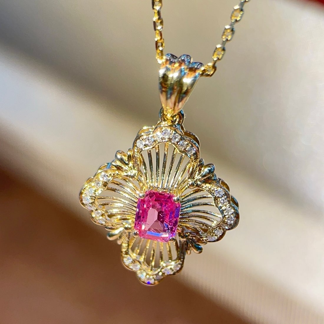 14k Gold 0.59 Ctw Natural Padparadscha Sapphire & Diamond Pendant( Without Chain ) - 5