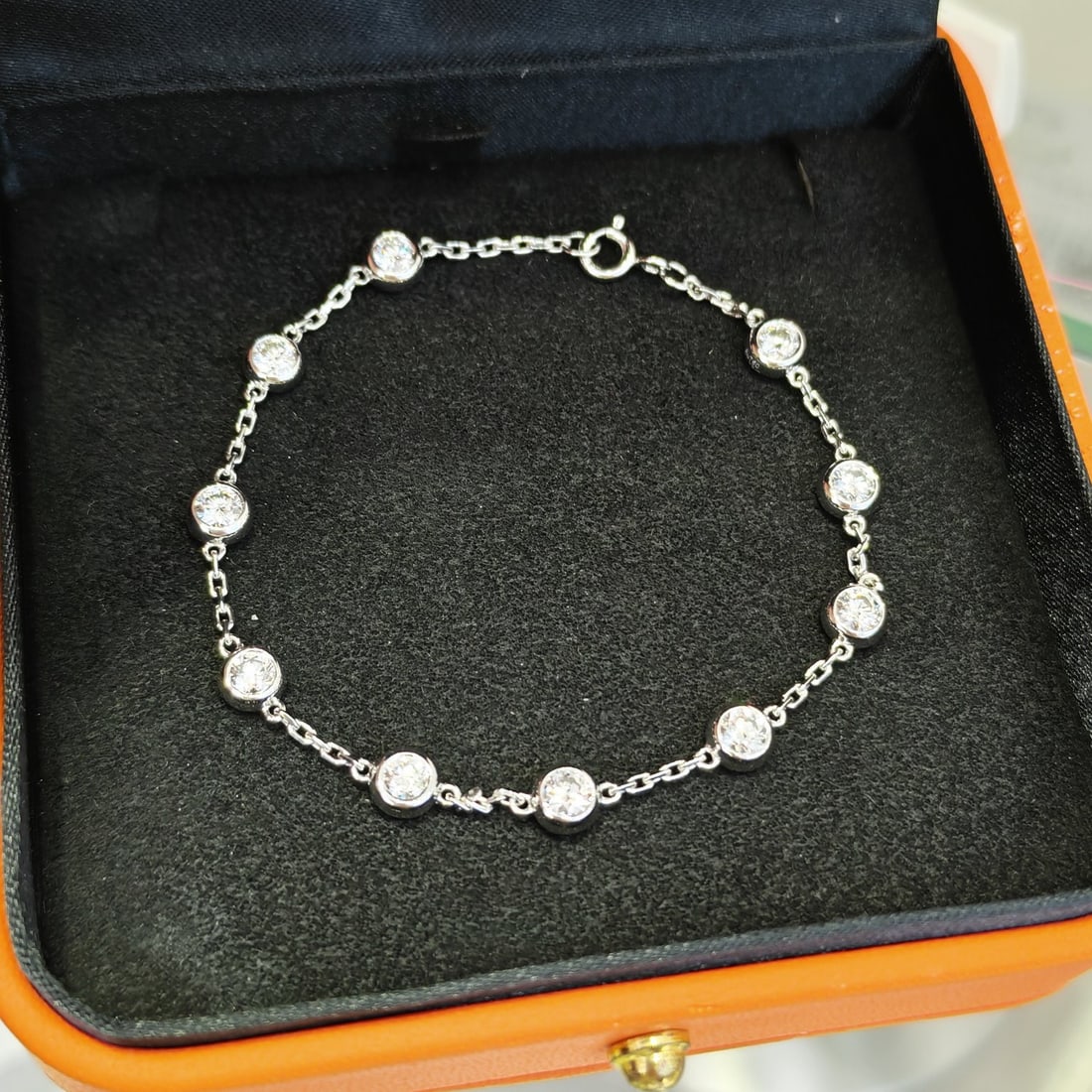 14k Gold 1.76 Ct Natural H Diamond Bracelet: Ref:231156180 // gold content:14k gold // main gemstone:diamond // number of stones:10 // shape:round // carat weight:1. 76ct // clarity grade:vs-si // color:h // treatment:natural // cut grade:g //