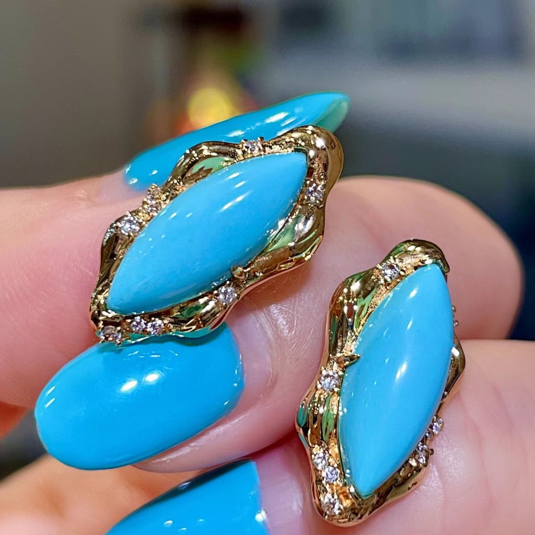14k Gold 5.15 Ctw Natural Blue Turquoise & Diamond Earrings - 3