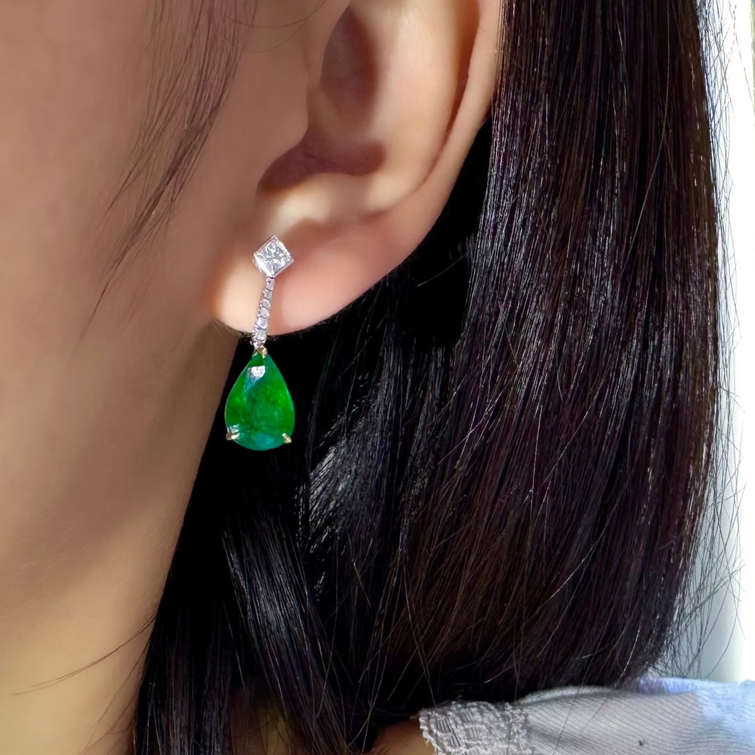 14k Gold 4.6 Ct Vivid Green Natural Emerald & Diamond Earrings - 4