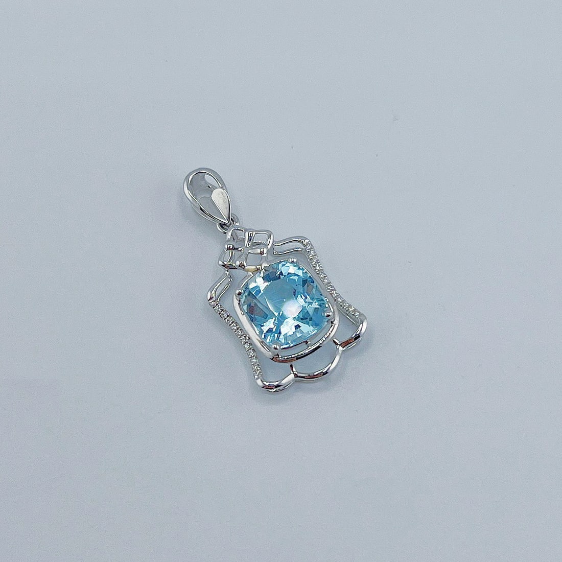 14k Gold 2.81 Ctw Natural Aquamarine & Diamond Pendant( Without Chain ) - 2