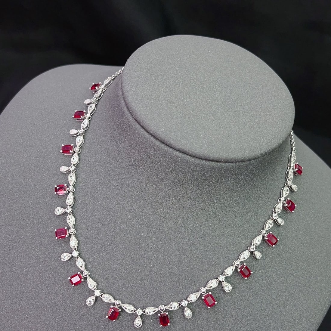 14k Gold 4.58 Ct Natural Ruby & Sapphire Necklace (1 of 7)