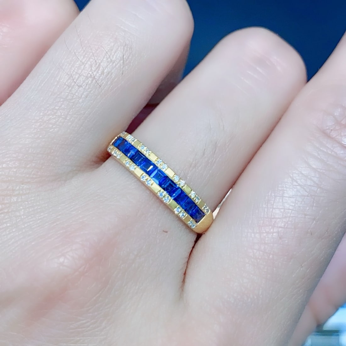 14k Gold 0.9 Ct Natural Sapphire & Diamond Ring - 3