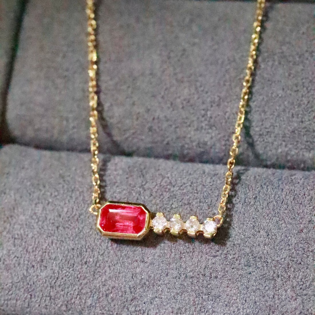14k Gold 0.39 Ctw Natural Ruby & Diamond Necklace - 2