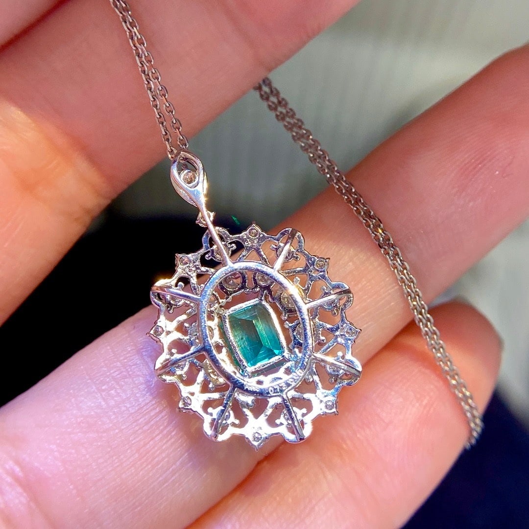 14k Gold 1.53 Ctw Natural Emerald & Diamond Pendant( Without Chain ) - 5