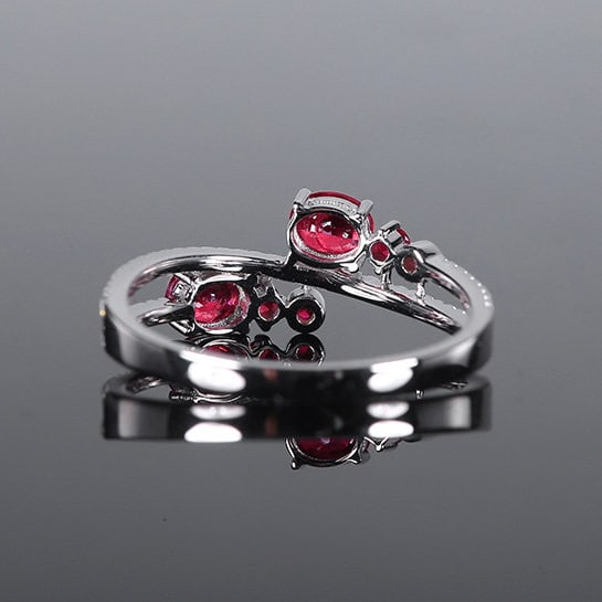 14k Gold 0.86 Ctw Natural Ruby & Diamond Ring - 4