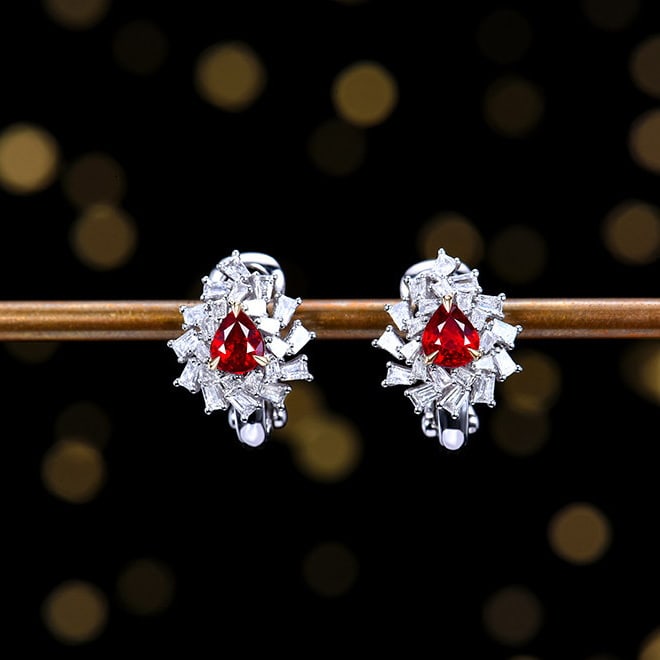 14k Gold 1.37 Ctw Natural Ruby & Diamond Earrings: Ref:231156253 // gold content:14k gold // main gemstone:ruby // shape:pear // carat weight:0. 79ct // color:pigeonblood red // treatment:natural // // adjacent gemstone 2 : diamond // number of