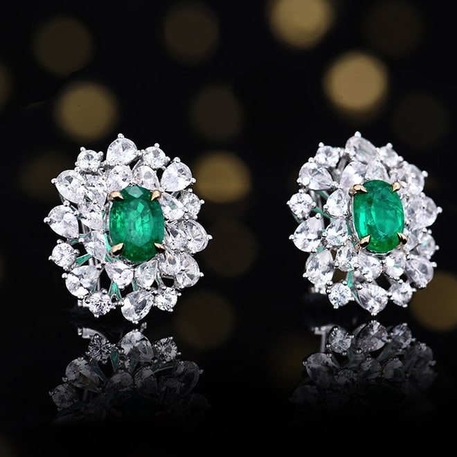14k Gold 5.42 Ctw Natural Emerald & Sapphire Earrings - 3