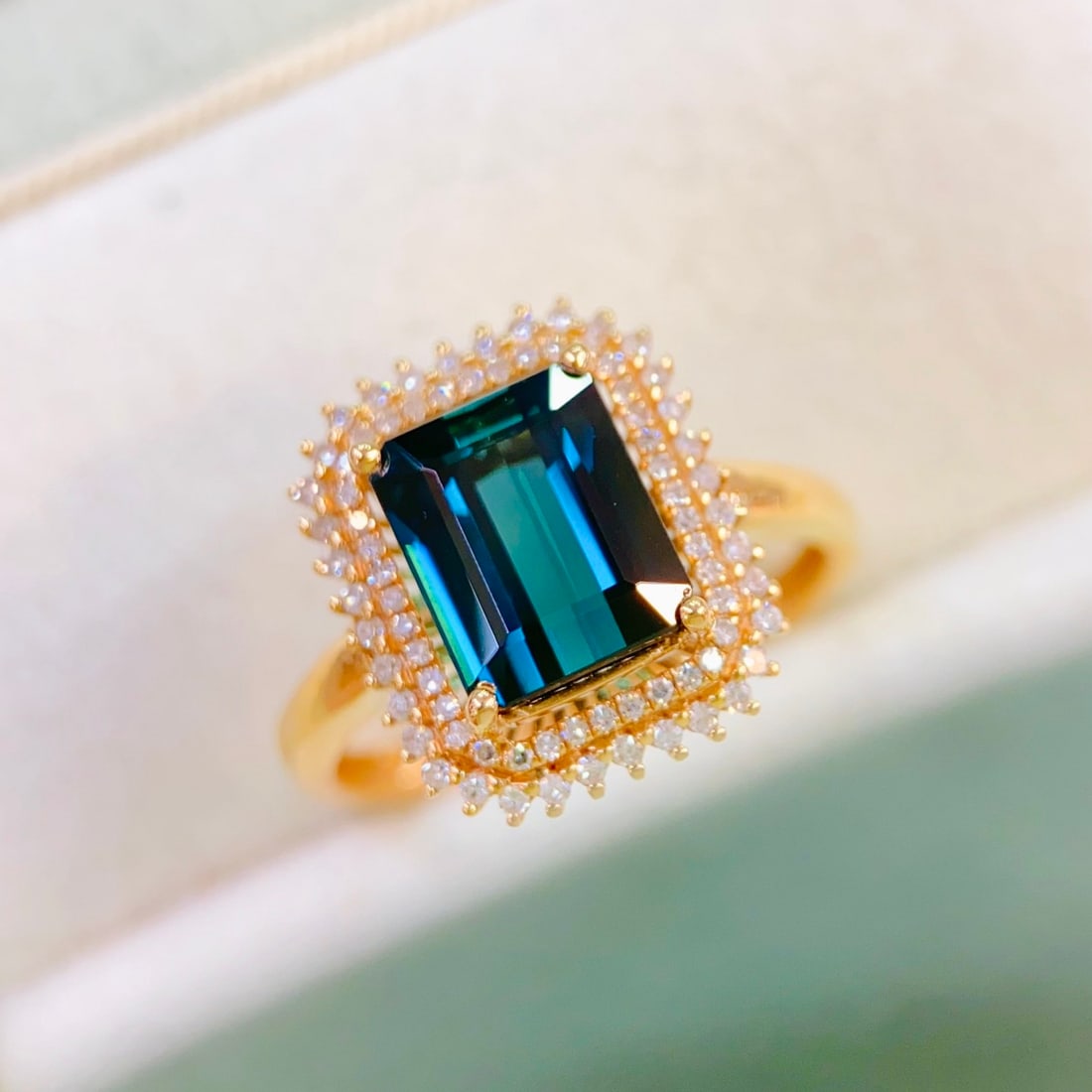 14k Gold 2.9 Ctw Natural Tourmaline & Diamond Ring - 4