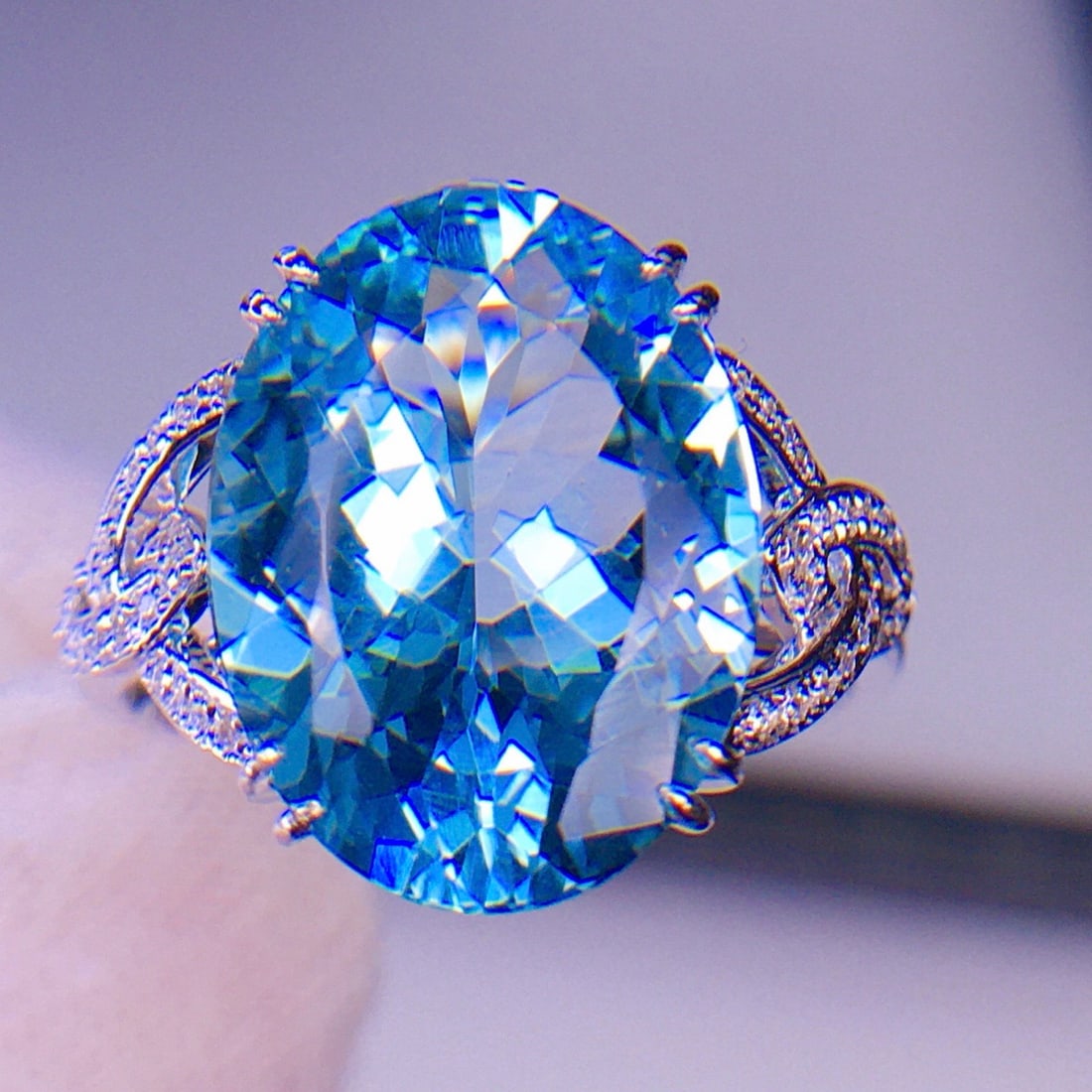 14k Gold 6.1 Ct Natural Aquamarine & Diamond Ring - 5