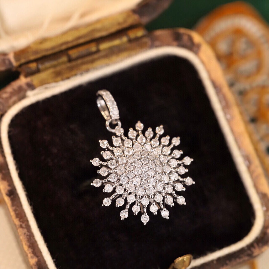 14k Gold 0.6 Ct Natural H Diamond Pendant( Without Chain ) - 4