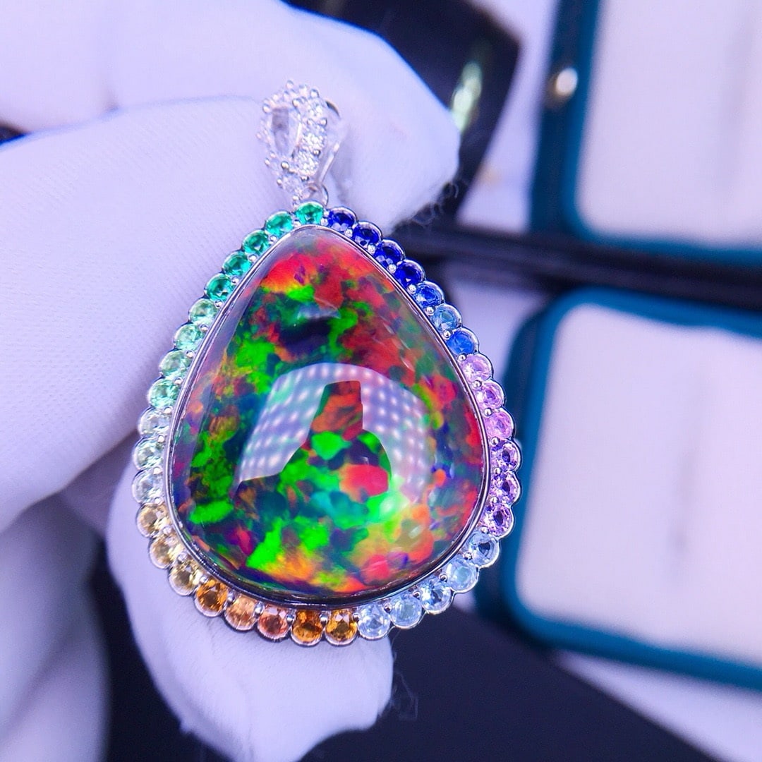 14k Gold 18.13 Ctw Natural Opal & Diamond Pendant( Without Chain ) - 9