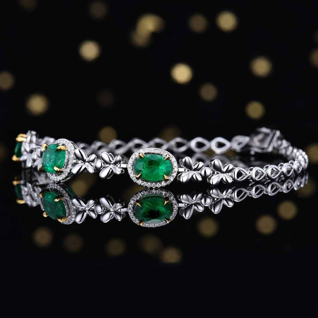 14k Gold 2.69 Ctw Natural Emerald & Diamond Bracelet - 2