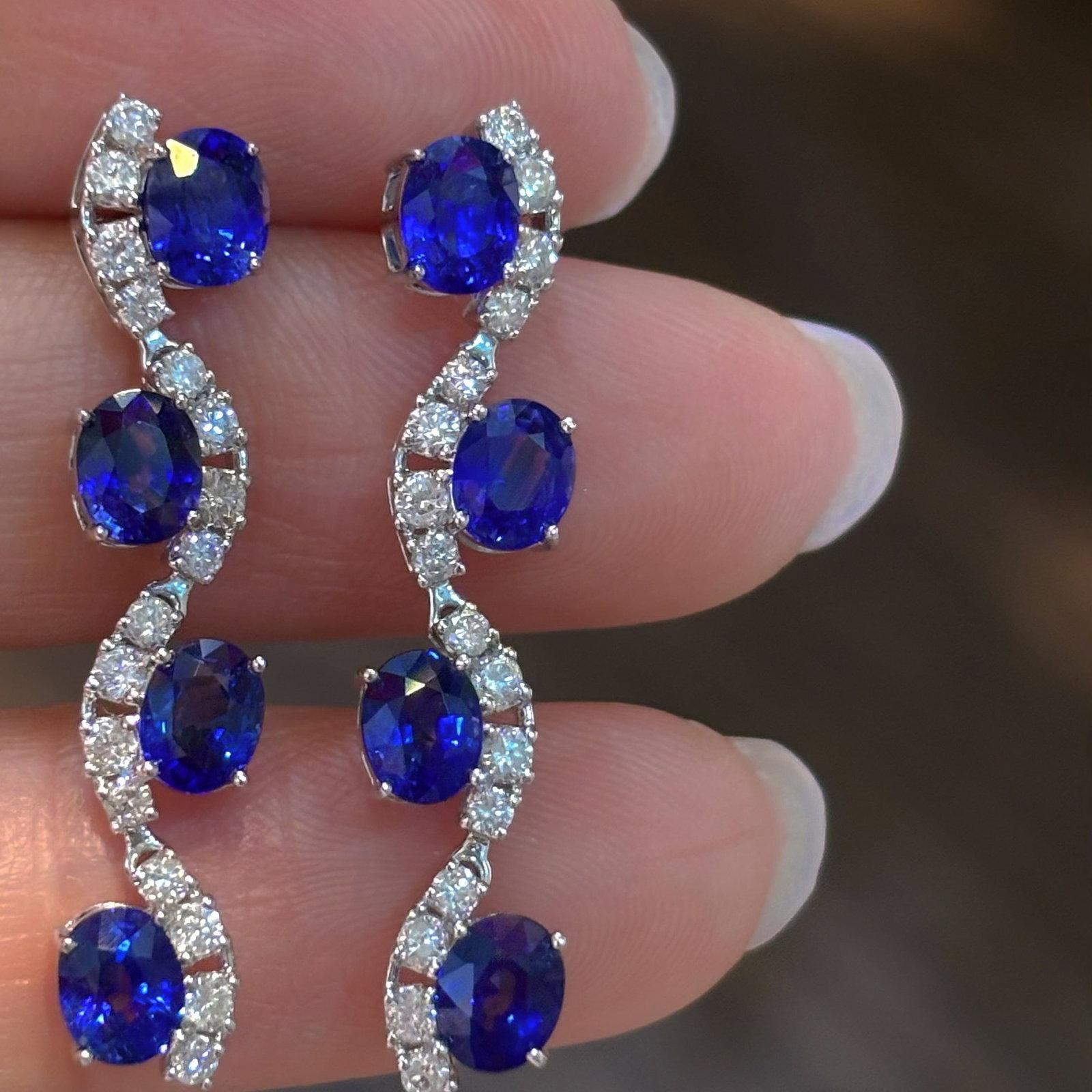 14k Gold 4.5 Ct Natural Sapphire & Diamond Earrings - 2