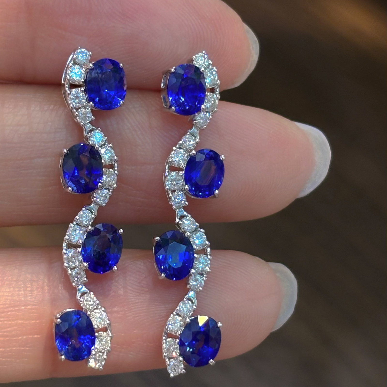 14k Gold 4.5 Ct Natural Sapphire & Diamond Earrings - 5