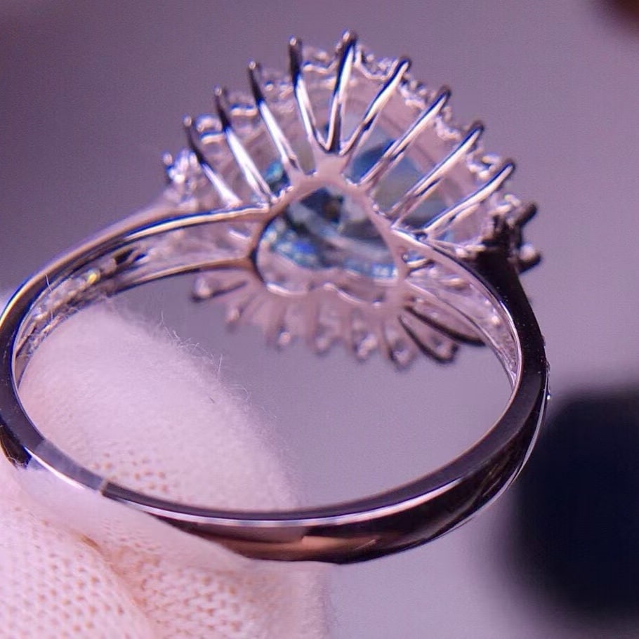 14k Gold 6.1 Ct Natural Aquamarine & Diamond Ring - 6