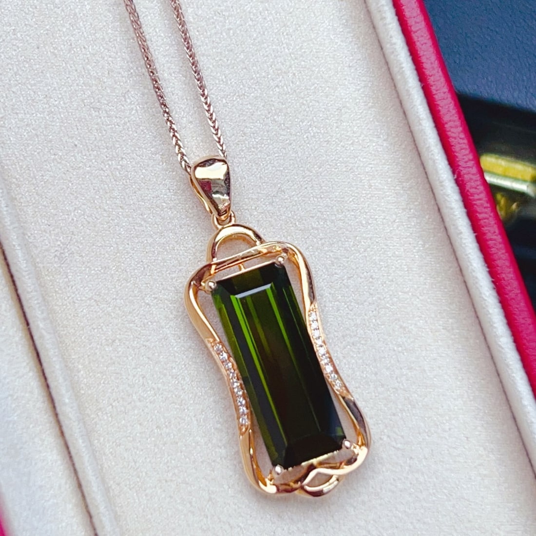14k Gold 7.85 Ctw Natural Tourmaline & Diamond Pendant( Without Chain ) - 6