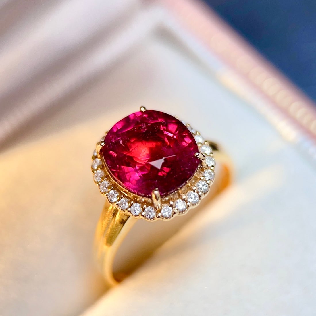 14k Gold 3.84 Ctw Natural Tourmaline & Diamond Ring - 5