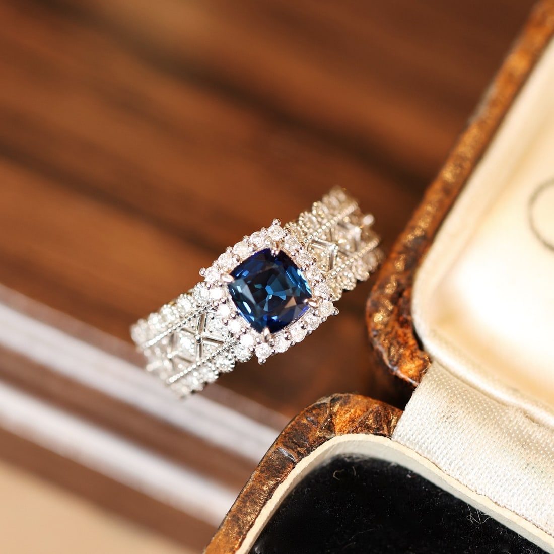 14k Gold 1.72 Ctw Natural Sapphire & Diamond Ring - 3